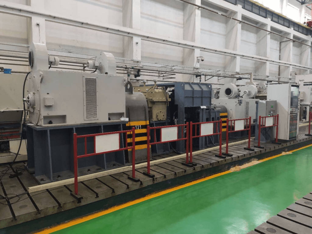 Marine propulsion transmission systems gearbox electric closed power loop test bench